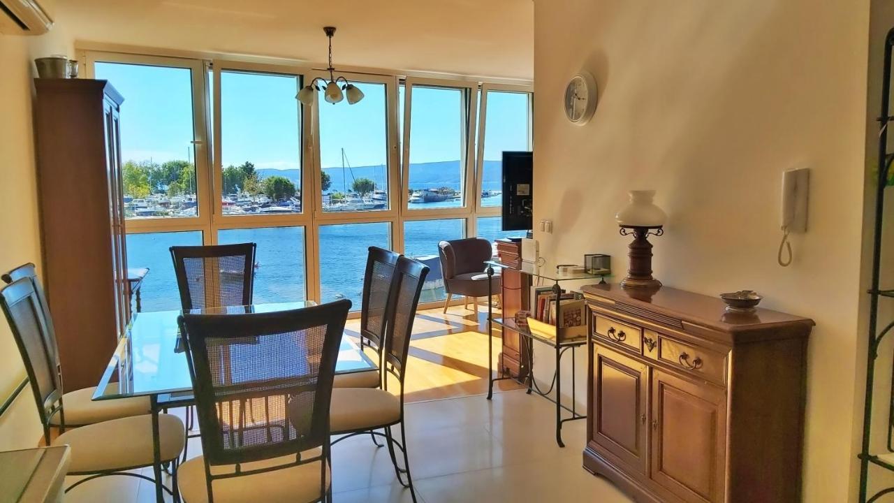Apartment Lora Omiš Exterior foto