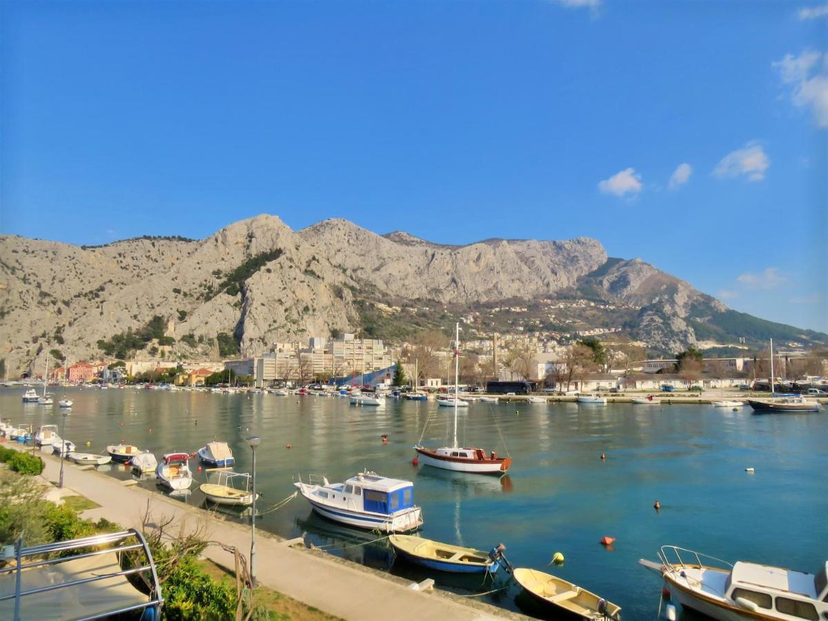 Apartment Lora Omiš Exterior foto