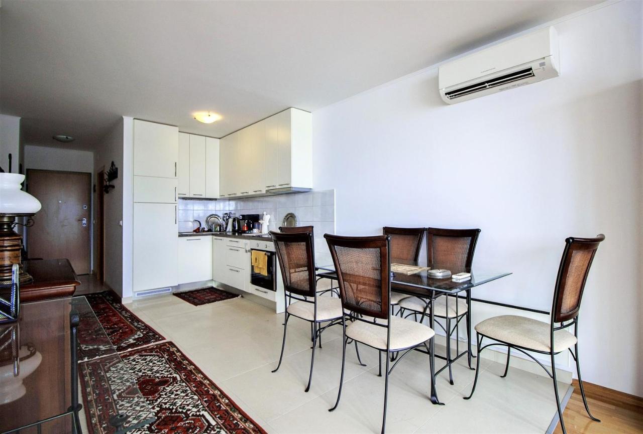 Apartment Lora Omiš Exterior foto